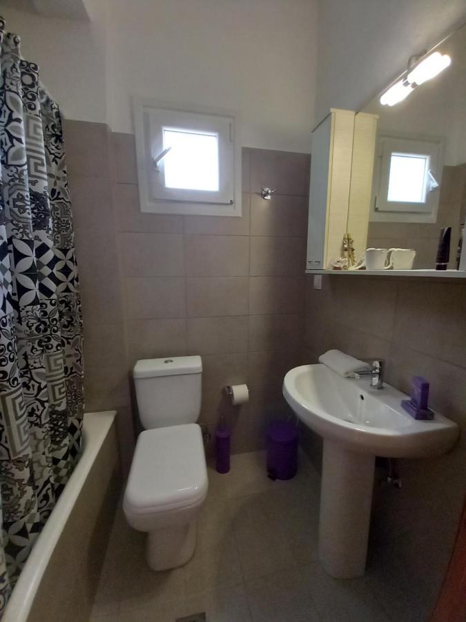 Natassa House 2 בית נופש אגיוס גיורגיוס פגון